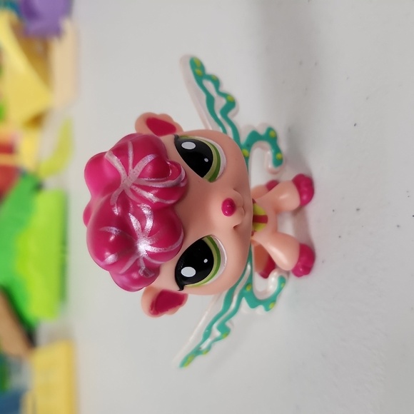 Littlest Pet Shop Shimmering Glitter Fairy Sea Breeze Authentic LPS Pink 2706 - Picture 6 of 6